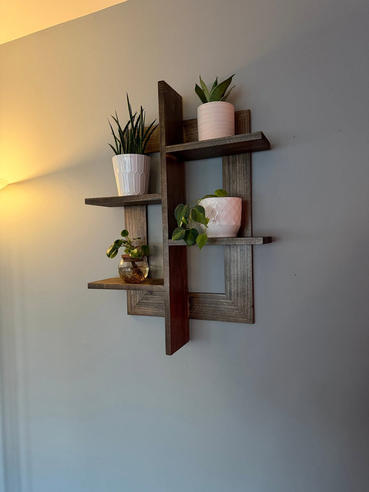 Étagère Murale Géométrique en Bois